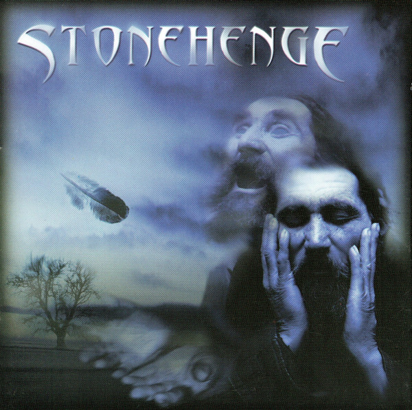 Stonehenge - Angelo Salutante (2001).jpg