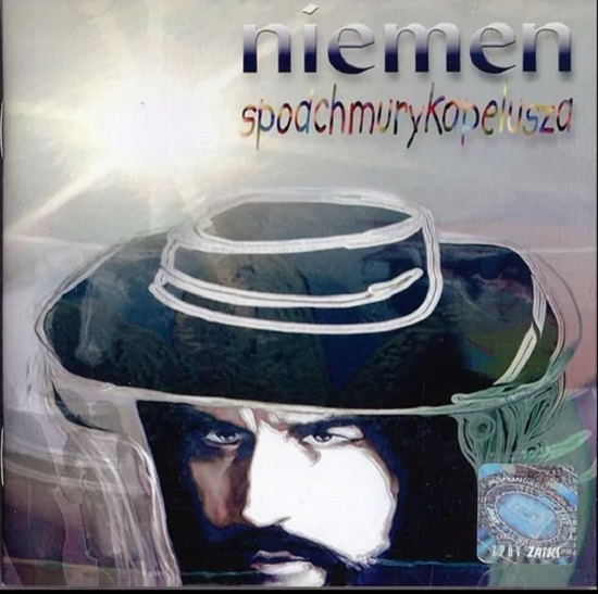 Czeslaw Niemen - Spod chmury kapelusza (2001).jpg